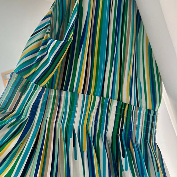 Calvin Klein Halter Dress! - Picture 3 of 6